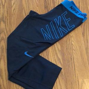Nike Capri Sport Mesh Tight/Legging